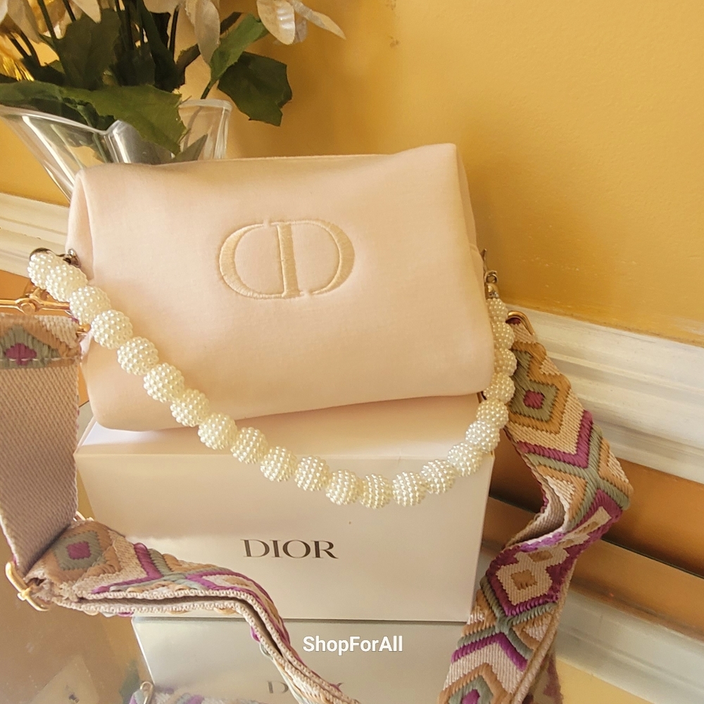 Dior Beauty CD Cosmetic Pouch to Crossbody Bag - Picture 9 of 16